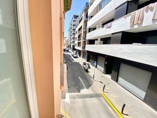 Edificio in Centro - Muelle Pesquero. Iexclen venta, edificio en torrevieja!te presentamos este edific