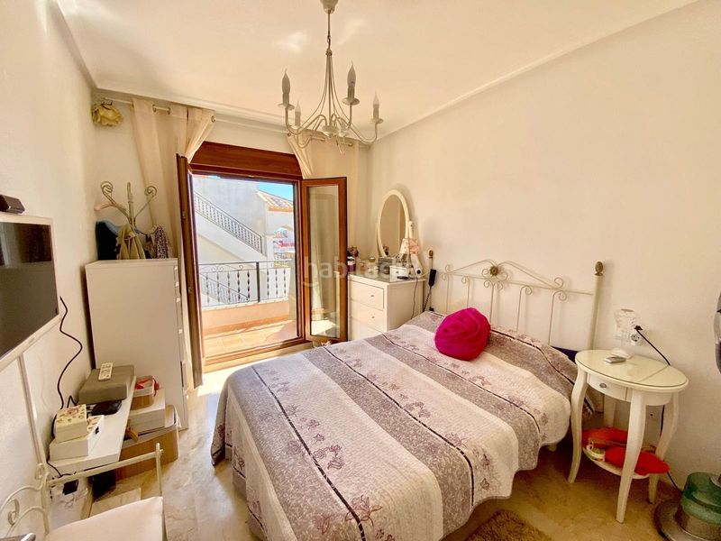Foto 585fc40a-6825-4a44-bd7d-1505cc628b99. Casa amb piscina a Los Almendros Orihuela