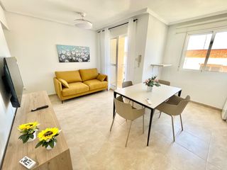 Lloguer Apartament a Centro. Iexclalquiler disponible desde agosto para todo el antildeo!desc