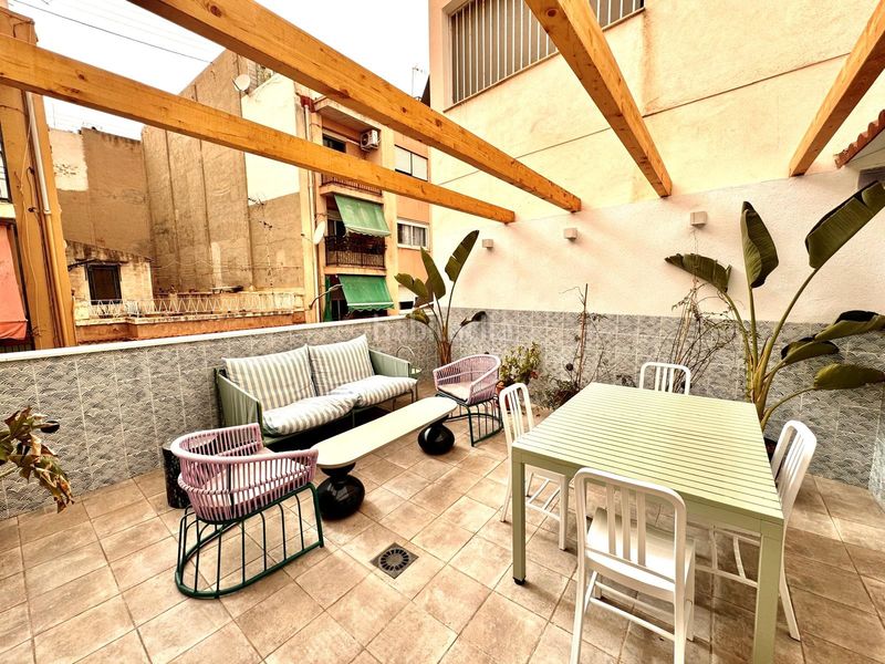 Foto 810ddd6d-3cf2-46c4-a3ae-5fab2f5a7835. Miete chalet in Carolinas Altas Alicante
