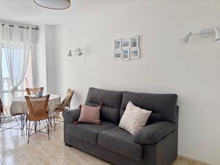 Lloguer Apartament a Antonio Machado. Iexclalquiler desde septiembre hasta junio!te presentamos este a