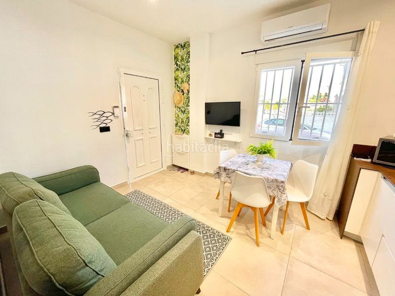 Foto 47ac400e-8b19-44fc-9f6f-939c77c6f116. Alquiler estudio iexclalquiler desde septiembre para todo el antildeo!te presentamos este acogedor apartamento estudio en alquiler en torre de la h en Pilar de la Horadada