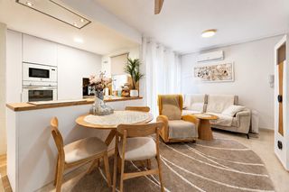 Apartment in El Molino. Iexclapartamento reformado en venta en torrevieja!descubre este