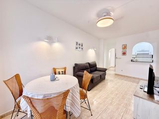 Lloguer Apartament a Antonio Machado. Iexclalquiler disponible desde septiembre para todo el antildeo!