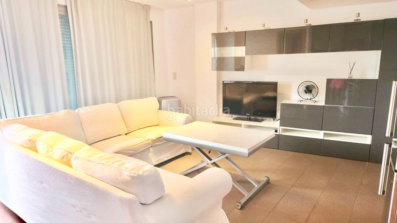 Foto 5c27ee1c-7c9f-412c-8da8-8feb54db1b30. Alquiler apartamento iexclalquiler desde septiembre hasta junio!te presentamos este acogedor apartamento en alquiler e, una excelente opcioacute en Calp