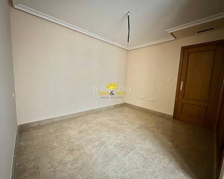 Foto 4927a05d-363d-40ba-ad7b-b5df2c291803. Lloguer apartament a Centro - Muelle Pesquero Torrevieja
