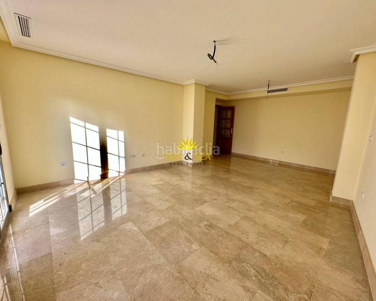 Foto 6d660179-d255-46ec-9324-cdf7186b8a98. Lloguer apartament a Centro - Muelle Pesquero Torrevieja