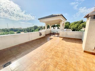 Location Maison à El Pinar de Campoverde. Iexclalquiler desde septiembre para todo el antildeo!te presenta