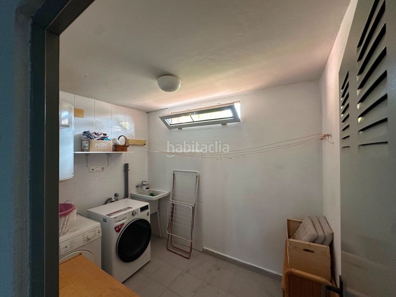 Foto d4cfd448-59a1-4976-8adb-62c4d4339fd7. Alquiler chalet iexclalquiler desde ya para todo el antildeo!te presentamos este fantaacutestico chalet de cuatro plantas en alquiler en ciudad ja en Alicante