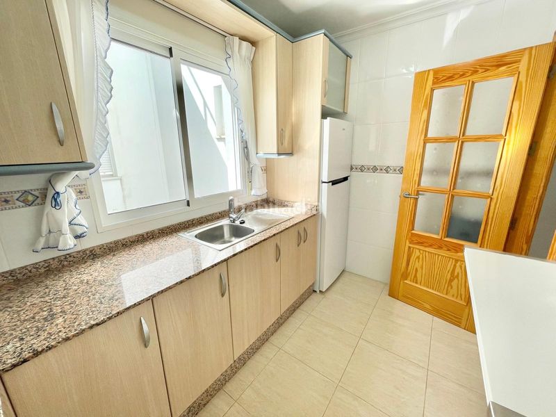 Foto 2db0c03e-d8c7-4bc7-b530-703f8b8b0a3c. Alquiler apartamento iexclalquiler desde septiembre para todo el antildeo!te presentamos este acogedor apartamento en alquiler en los alcaacutezares, u en Alcázares (Los)