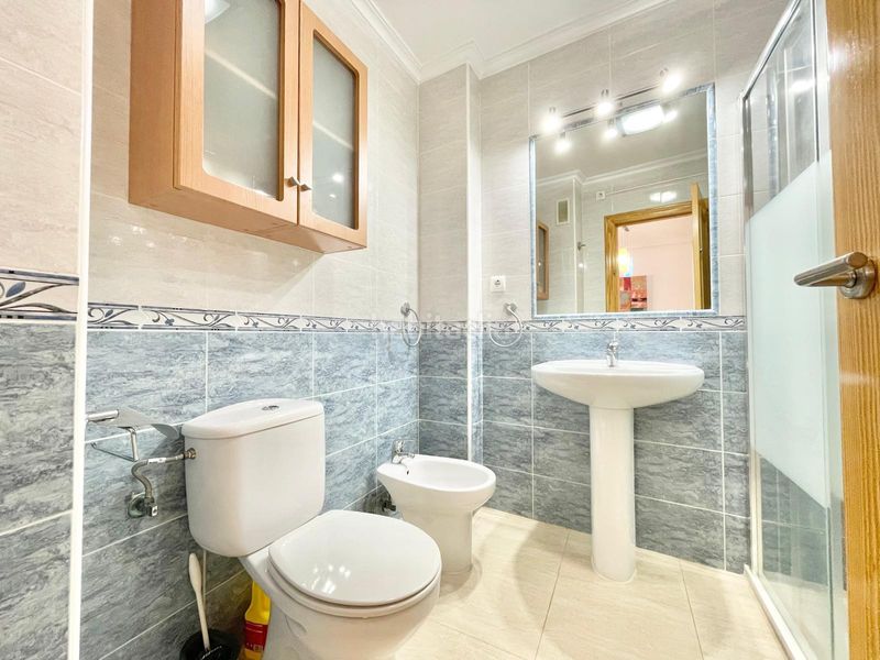 Foto 2f192e46-1ef7-425e-9d2e-98814a767e78. Alquiler apartamento iexclalquiler desde septiembre para todo el antildeo!te presentamos este acogedor apartamento en alquiler en los alcaacutezares, u en Alcázares (Los)