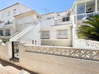 Location Maison à Playa de los Náufragos. Iexclalquiler disponible desde ya para todo el antildeo!descubre