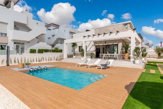 Location Chalet à Pueblo Bravo. Iexclalquiler disponible desde ya para todo el antildeo en ciuda