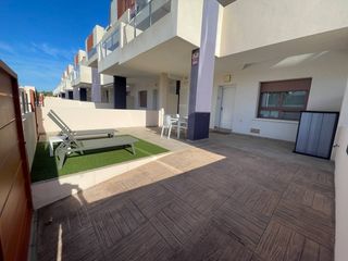 Location Rez-de-chaussée à Pueblo Latino. Iexclalquiler disponible desde ya hasta mayo en pilar de la hora
