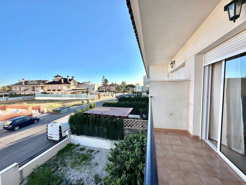 Foto 353ed7af-906f-4587-8b21-bf32ea0d34d2. Pis amb piscina a La Veleta Torrevieja