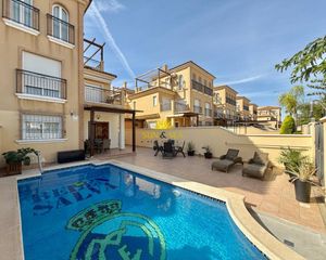 Location Maison jumelée à El Mojón. Alquiler disponible desde septiembre hasta junio!presentamos est