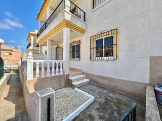 Rent Ground floor in Algorfa. Solo para alquiler largo plazo, disponible desde ahora para todo