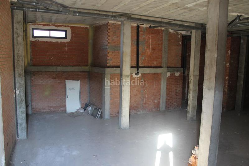 Foto c268a47a-3ecd-476c-8ae4-bbcdcb8e04cb. Lloguer local comercial a Monzón