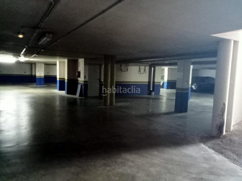 Foto ae7f0b41-6f28-4980-ab23-eee1d5cddb8c. Autoparkplatz in Monzón