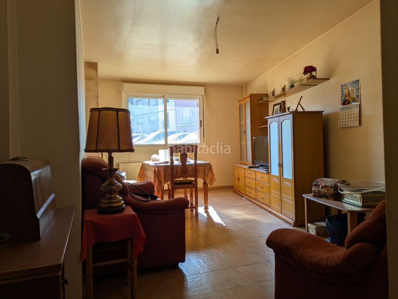 Foto 0108aacd-1265-4938-9685-0e93caddcd76. Flat with heating in Monzón