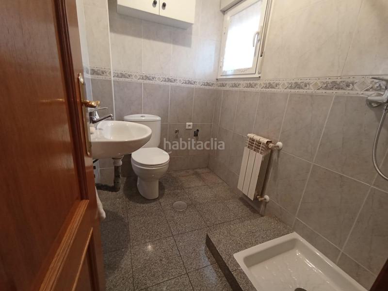 Foto a4800c40-5b10-47b2-8c79-31d7278f66b9. Maison avec chauffage parking dans Compostilla - Columbrianos Ponferrada