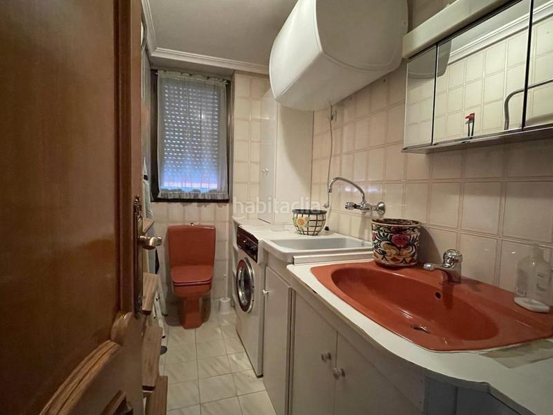 Foto c8ea0156-6c64-49a0-9a93-00e6ba3174bd. Appartement avec chauffage parking dans Centro Ponferrada