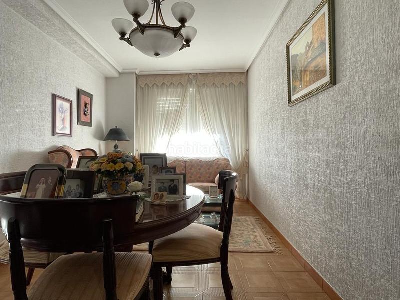 Foto 2f8d1fdd-f49d-4f2f-9279-908395ad8431. Etagenwohnung mit heizung in Cuatro Vientos Ponferrada