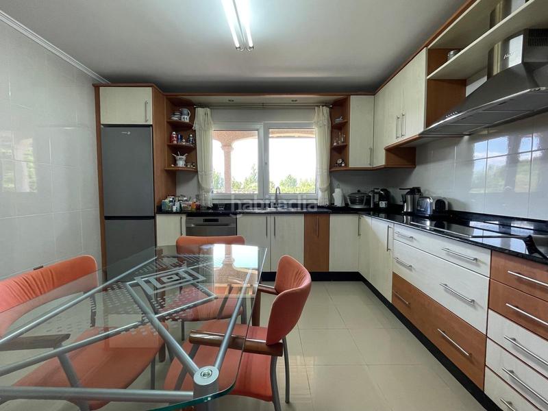 Foto 62afb0a9-c395-4fc9-b25c-27763463a33d. Chalet mit heizung parking in Camponaraya