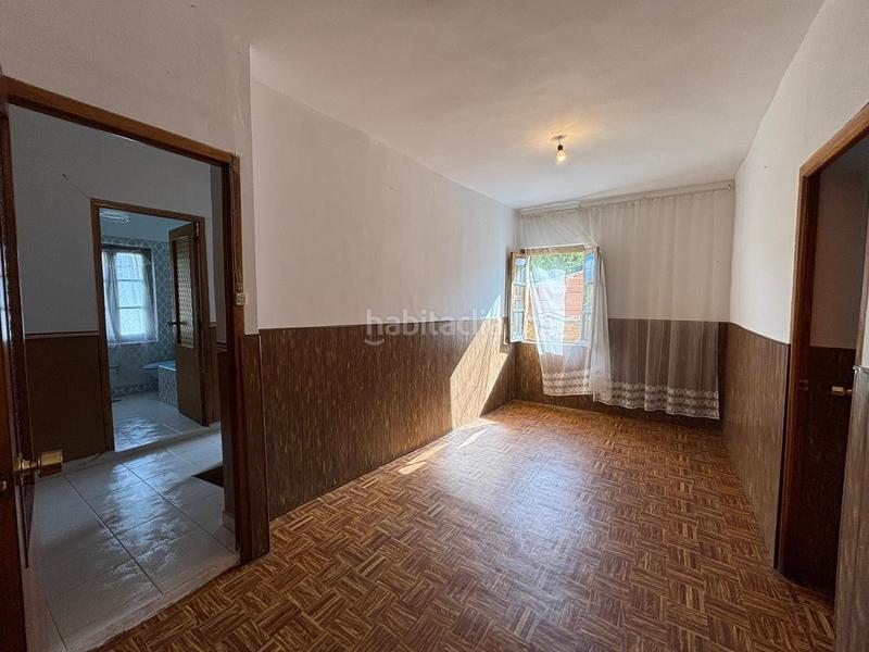 Foto 38b627cf-641e-42c0-9dca-45f4202962c2. Casa venta casa en calamocos el bierzo en Castropodame