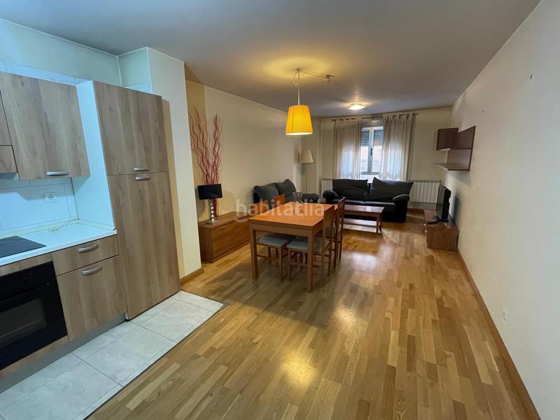 Foto 5f1b7b07-8b5d-4fd5-b986-ffd7b8b27c79. Apartment with heating parking in Centro Ponferrada