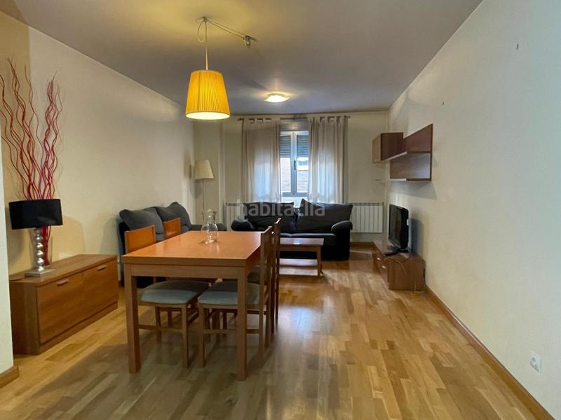 Foto a3176b82-2891-4c96-b792-4b57adfe6863. Apartment with heating parking in Centro Ponferrada