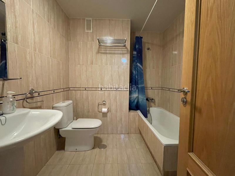 Foto fe2ada9a-950e-47b1-a746-bf54274187a0. Apartment with heating parking in Centro Ponferrada