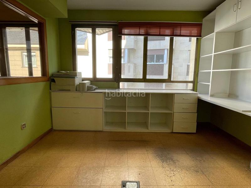 Foto ea73dcc4-119a-49c3-9136-f58156456272. Büro in Centro Ponferrada