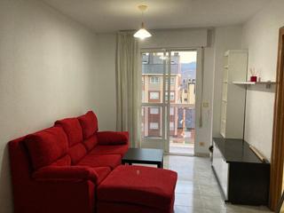 Miete Appartement in Zona Alta. Se alquila apartamento zona alta de ponferrada