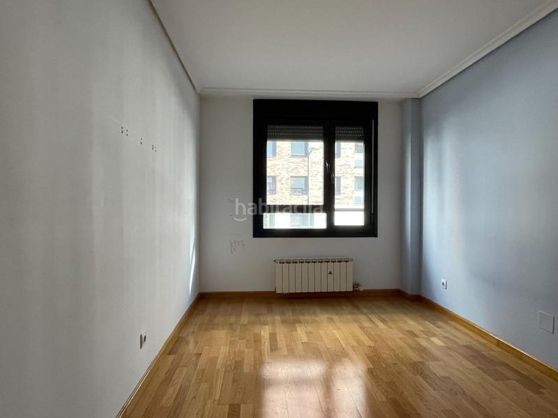 Foto 0f918203-5aa1-4685-8527-781c69c79dab. Piso venta piso en la rosaleda en Centro Ponferrada