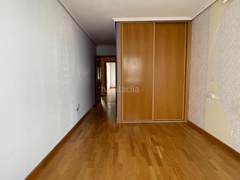 Foto 1a3e70b7-56f3-4acd-8111-bbb856c306ec. Piso venta piso en la rosaleda en Centro Ponferrada