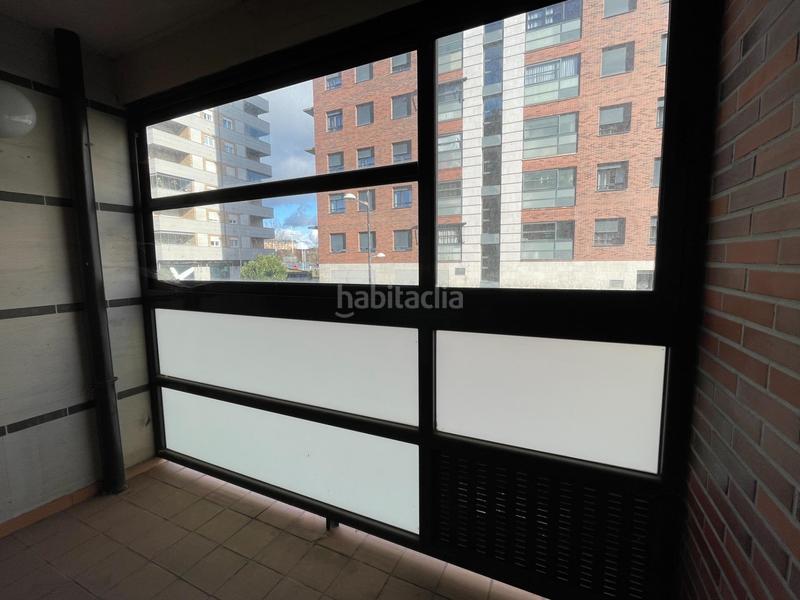 Foto f71db0ea-5aa4-4cb7-b9ff-78925ae837a5. Piso venta piso en la rosaleda en Centro Ponferrada