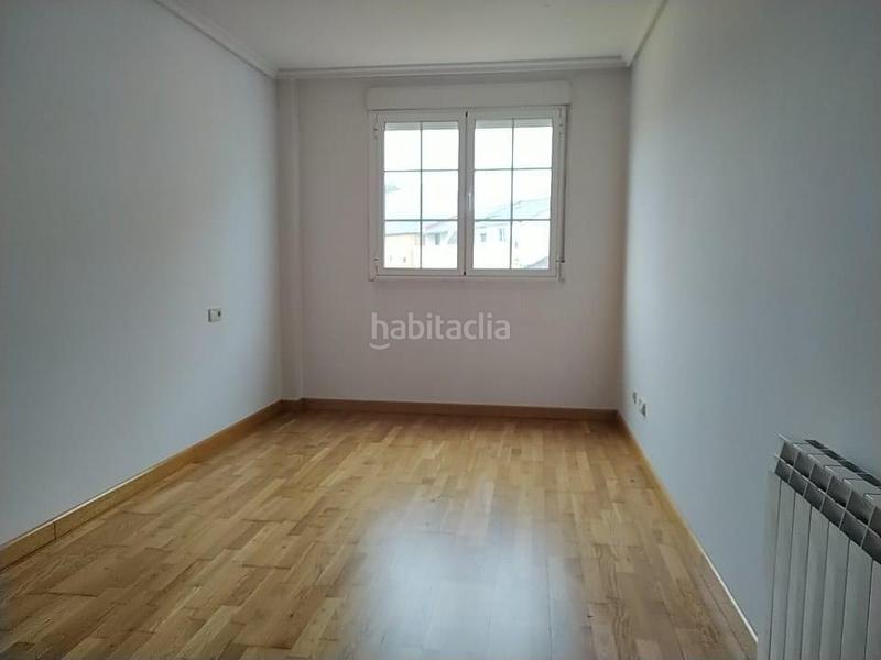 Foto aad055d7-97aa-4d72-8187-fedb97a90f37. Piso venta piso zona Centro en Centro Ponferrada