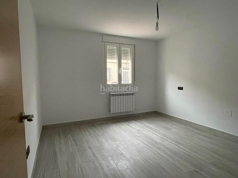 Foto 1adf986f-8537-4f9b-a3da-7d92054947a4. Apartament amb calefacció a Flores de Sil - La Placa Ponferrada