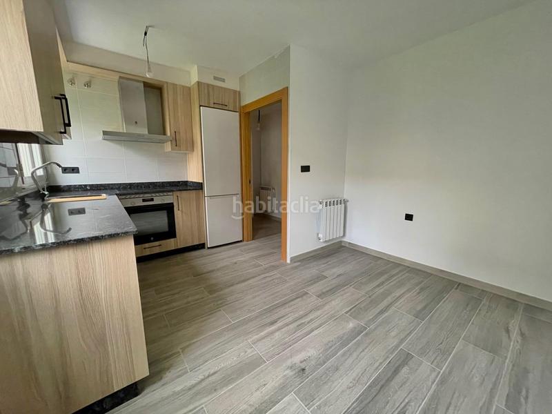 Foto 262ec676-ce02-448f-8b45-9d012581fbd2. Apartament amb calefacció a Flores de Sil - La Placa Ponferrada