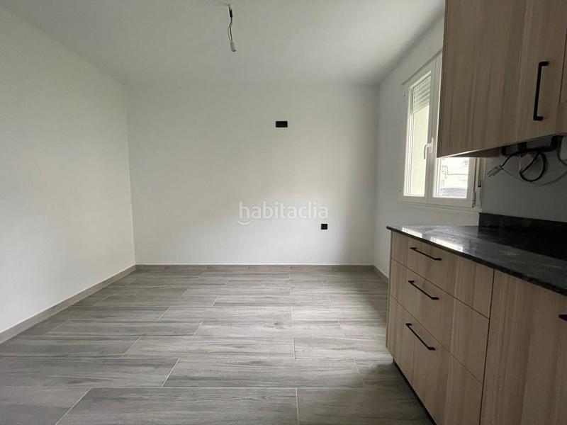 Foto 417883a6-b83b-4140-8137-006656894279. Apartament amb calefacció a Flores de Sil - La Placa Ponferrada