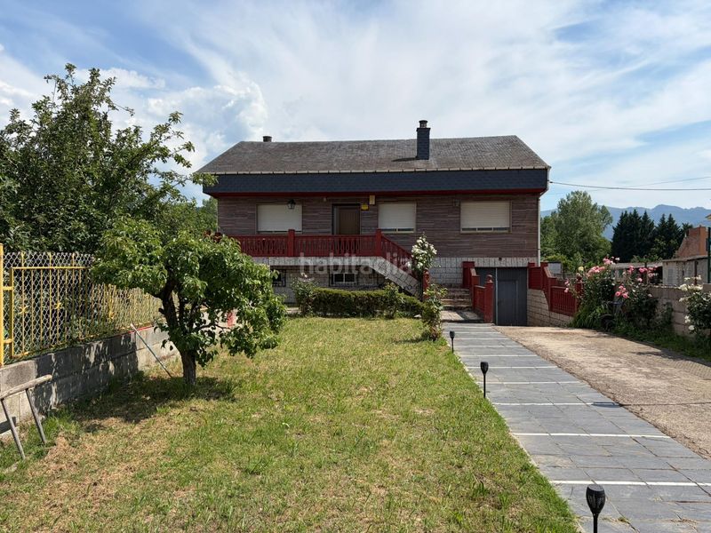 Foto 15f02851-0dd9-4daa-b32a-70ad6b12b485. Chalet a la venta casa con finca en Flores de Sil - La Placa Ponferrada