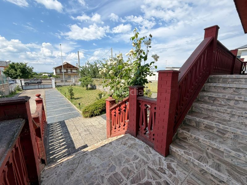 Foto 4a34be39-83be-4da4-bca5-36c2262bdda7. Chalet a la venta casa con finca en Flores de Sil - La Placa Ponferrada