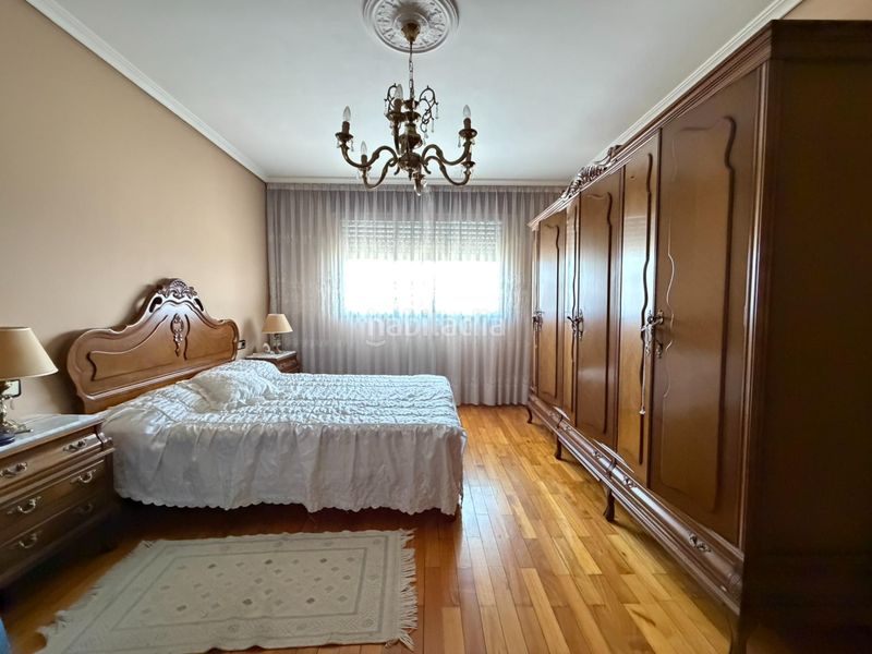 Foto 5f2bf659-5b86-4a1c-9d78-d8a0f2fb3524. Chalet a la venta casa con finca en Flores de Sil - La Placa Ponferrada