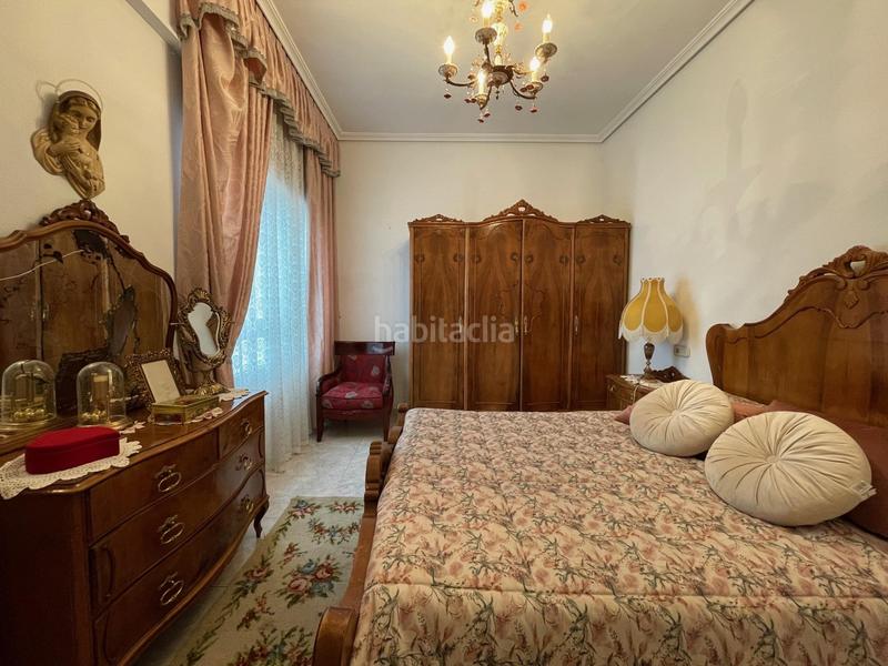 Foto 160c2043-a1a2-4267-a2f8-93244b4e4c55. Appartamento con riscaldamento in Zona Alta Ponferrada