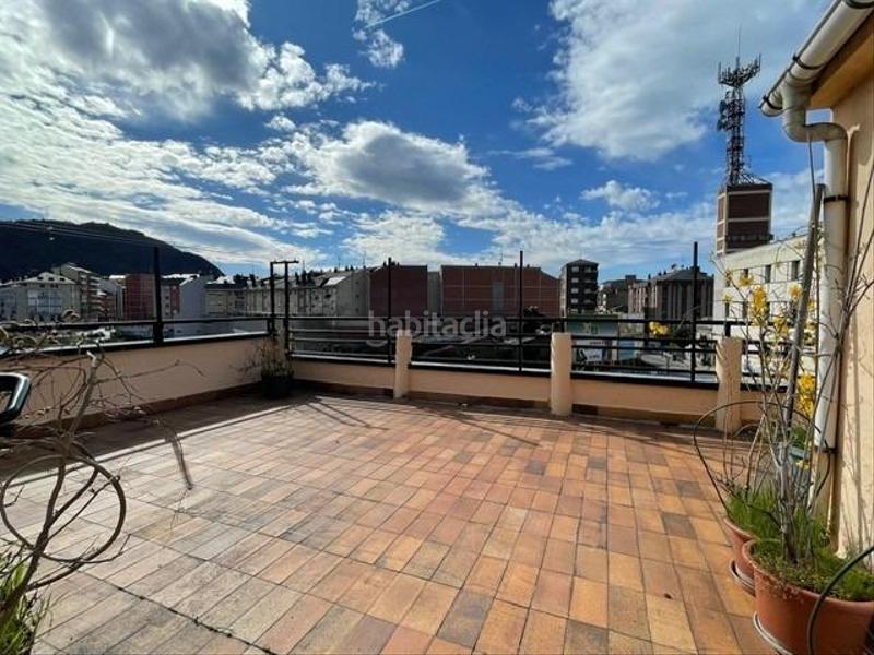 Foto fcd7f7a5-e28b-4e93-998b-4a424df7f118. Appartamento con riscaldamento in Zona Alta Ponferrada