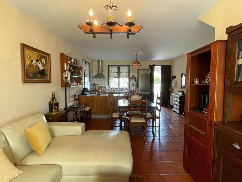 Foto 2fc43a35-36e1-4e7e-b941-fb682f5329d9. Maison avec chauffage dans Arganza