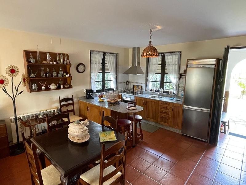 Foto f2b9510f-62d8-4fcc-be5b-fe3f46a672c9. Maison avec chauffage dans Arganza