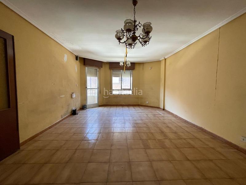 Foto ce422640-fec7-4415-931e-70588d065bd9. Appartamento con parcheggio in Vega de Espinareda