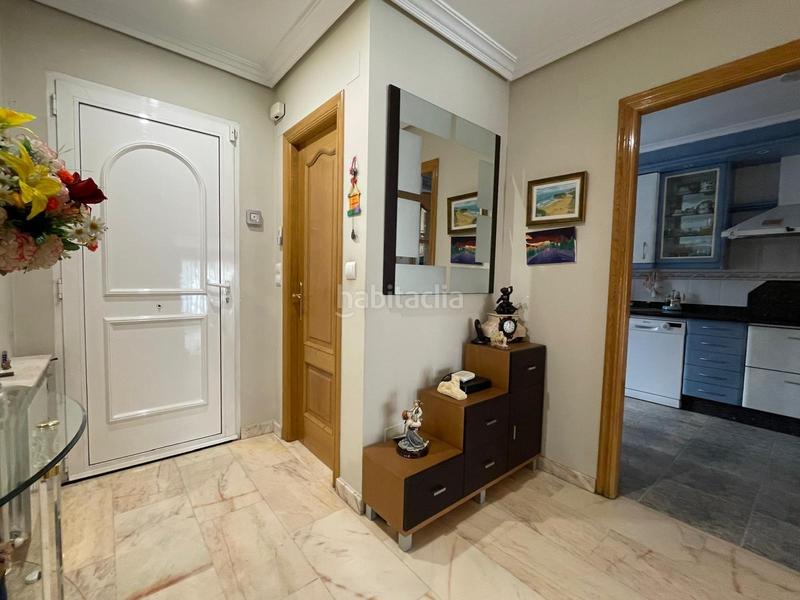 Foto 67857814-b5bd-4c7b-9e92-6f564dc6651c. Casa adossada amb calefacció aparcament a Centro Ponferrada